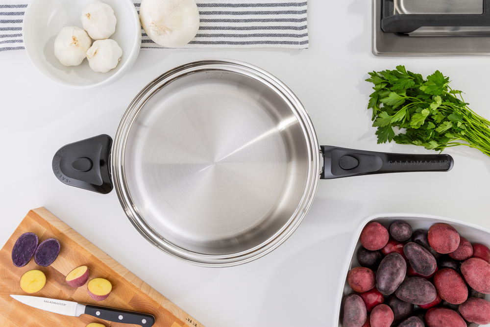 11"/28cm Skillet with Cover