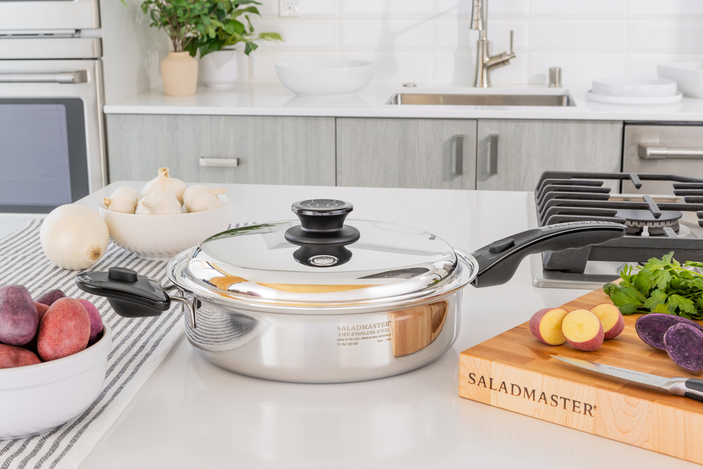 11"/28cm Skillet with Cover