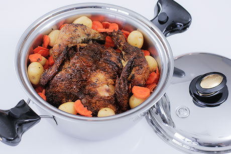 Limited Edition 4 Qt. Mini Dutch With Fondue Accessories