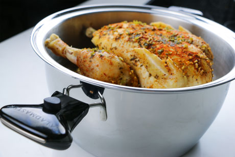 New Limited Edition 8.5 Qt. Roaster