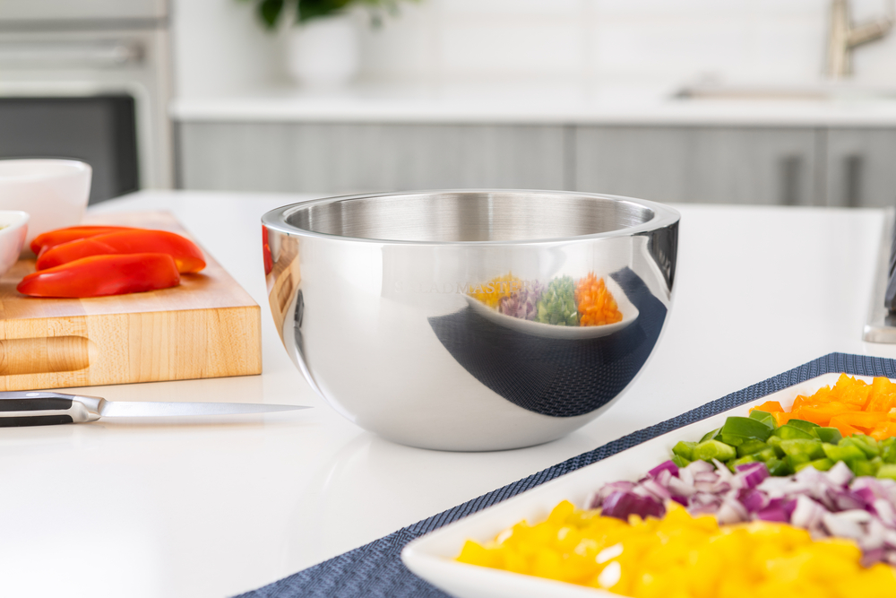 1.5 Qt. (1.4L) Double Walled Salad Bowl