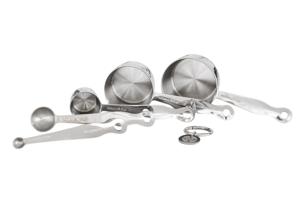 Ensemble de spécialité : tasse à mesurer et cuillère